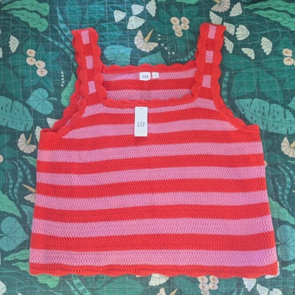 NEW GAP Women Sz L Sweater Vest Pink Red Crochet 100% Cotton Scalloped Edge NWT